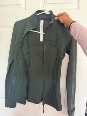 lululemon define jacket “Nulu”